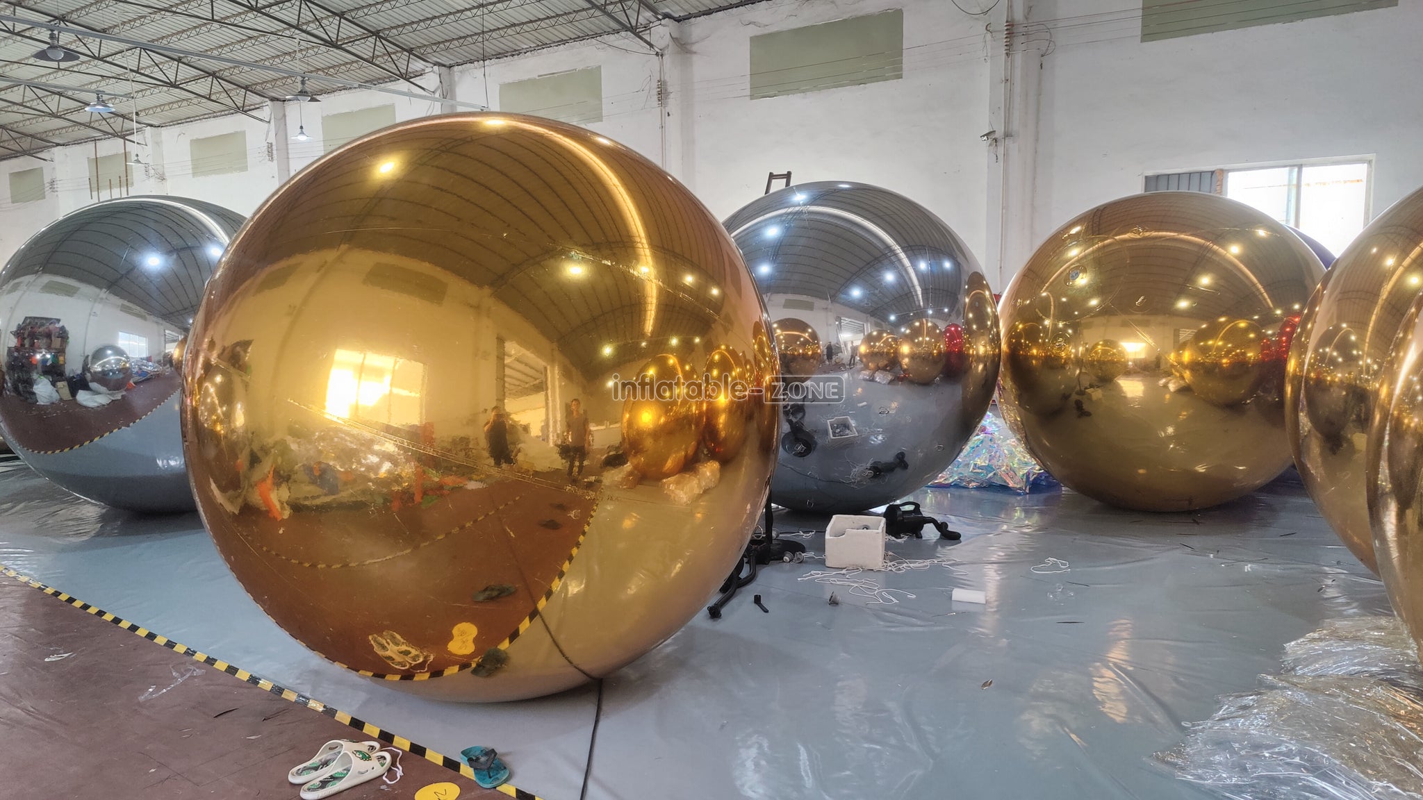 Inflatable Mirror Spheres Decoration Commercial Durable Inflatable Hanging Mirror Disco Ball