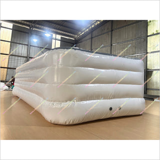Best Inflatable Ball Pit Portable Gymnastics Equipment Training Protection Air Tumbling Foam Pit For Home