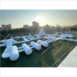 Large Water Park Floating Inflatable Obstacle Course Open Sea Commercial Inflatable Water Parks