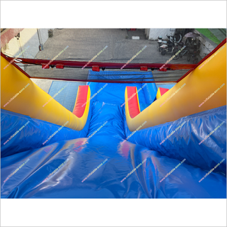 High Inflatable Water Slide Outdoor Entertainment Backyard Inflatable Bounce House Waterslide Rock Climbing Wall For Pool