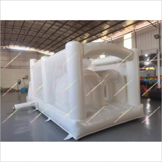 Assault Course Running Events White Pastel Color Inflatable Obstacle Course Bounce House With Dual Slides