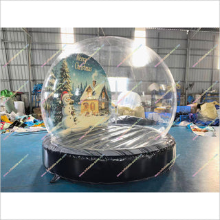 Merry Christmas Funny Inflatable Snow Globe Bounce House Best Photo Booth Blow Up Snow Globe For Outside