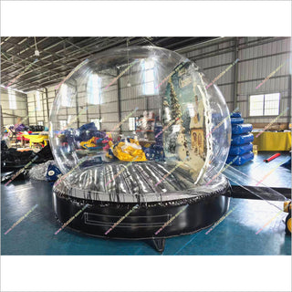 Merry Christmas Funny Inflatable Snow Globe Bounce House Best Photo Booth Blow Up Snow Globe For Outside