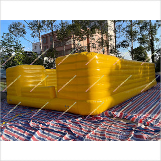 Outdoor Inflatable Castle Sports Play Equipment Inflatable Jumping Bed Bouncing House For Party