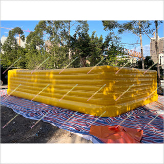 Outdoor Inflatable Castle Sports Play Equipment Inflatable Jumping Bed Bouncing House For Party