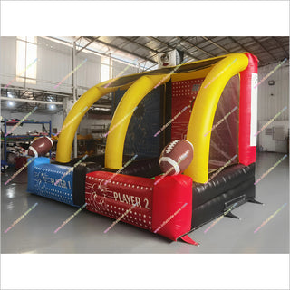 Two Player Games Inflatable Rugby Field QB Blitz Inflatable Football Toss Target Interactive Sports Arena
