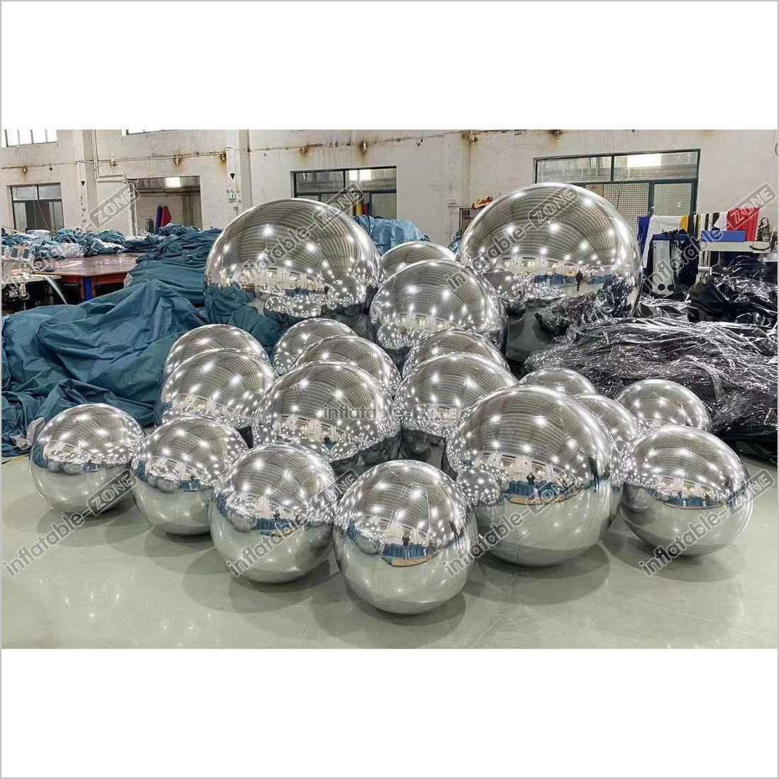 Gold Giant Inflatable Mirror Ball Reflective Ball main image 0